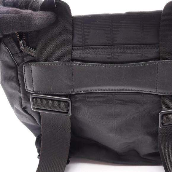 CHANEL Black Leather Backpack main image 6